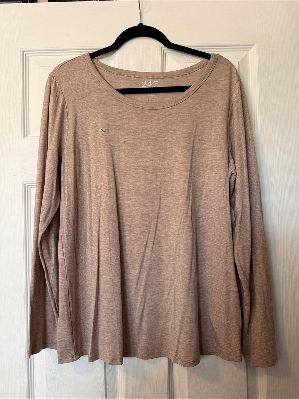 Maurices 24/7 Long Sleeve Tee in Oatmeal/Taupe
